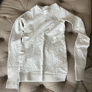White lululemon sweater patterned long sleeve